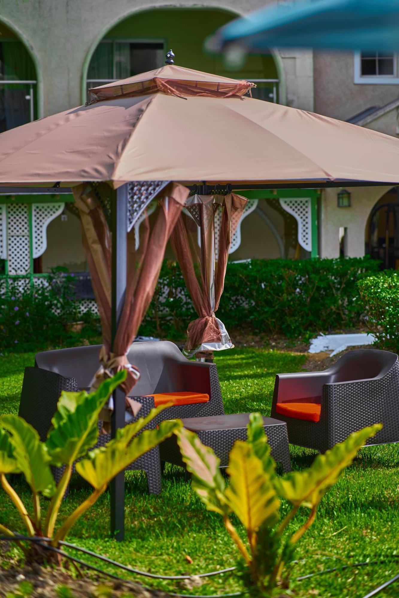 Sunbay Hotel Christ Church Bagian luar foto