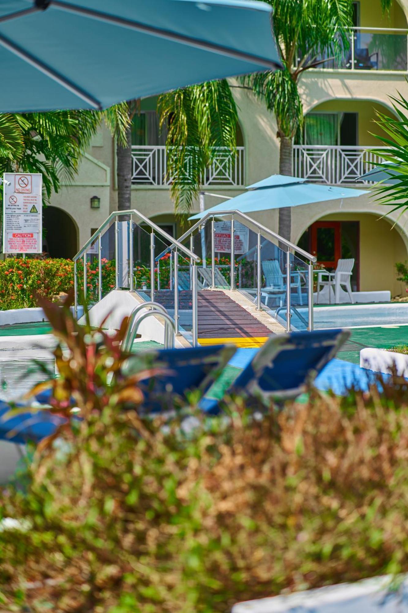 Sunbay Hotel Christ Church Bagian luar foto