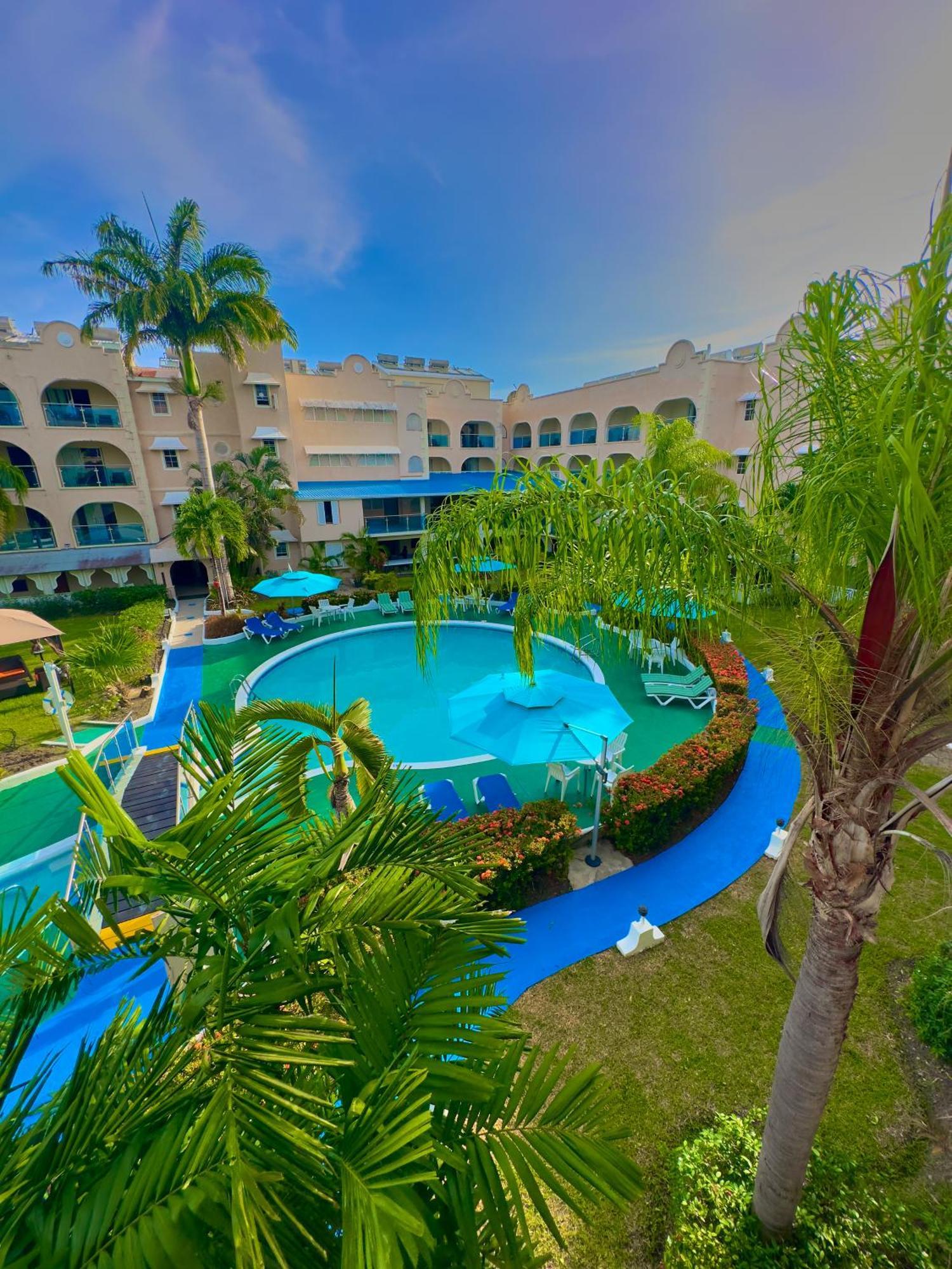Sunbay Hotel Christ Church Bagian luar foto