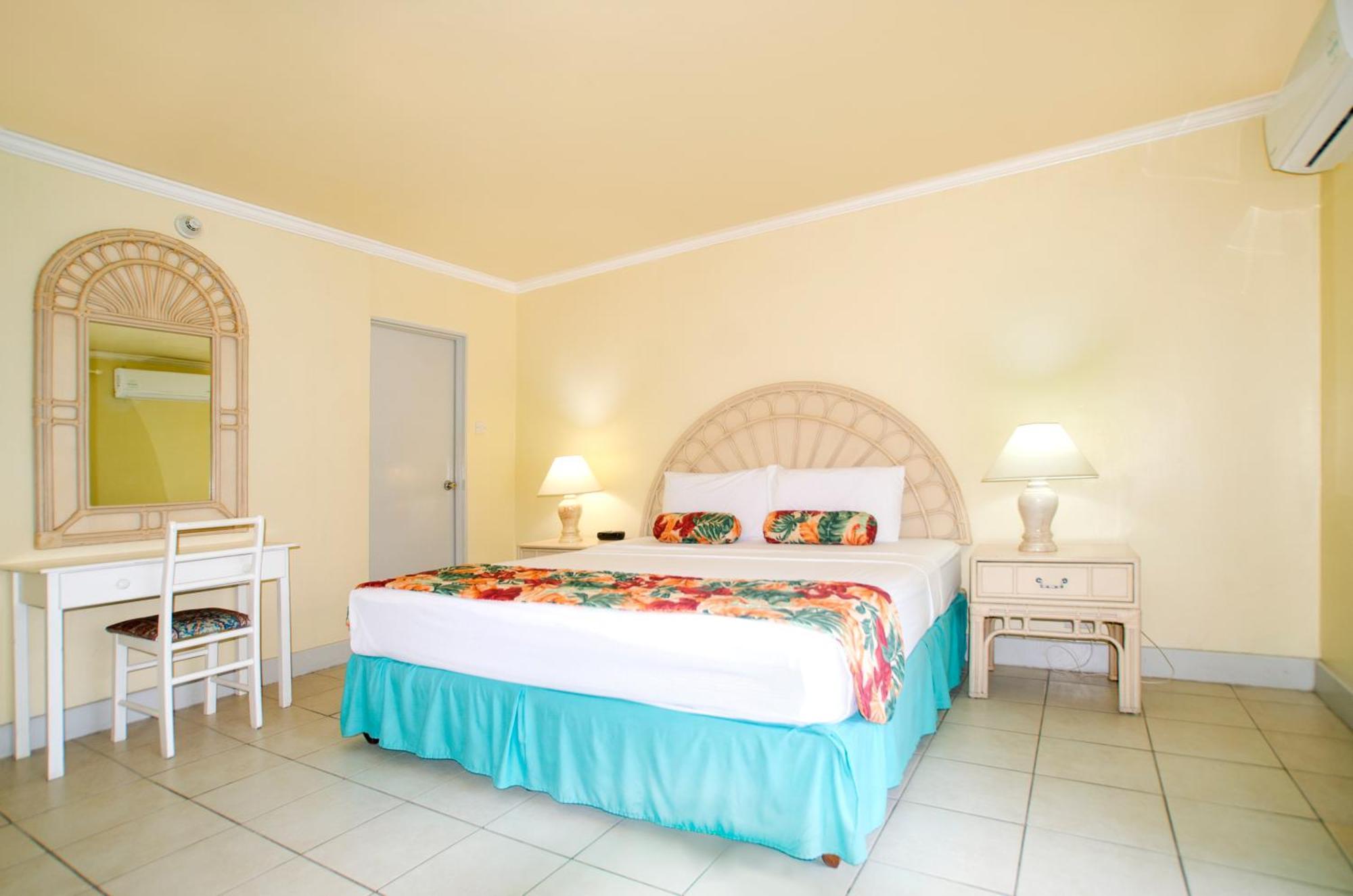 Sunbay Hotel Christ Church Bagian luar foto